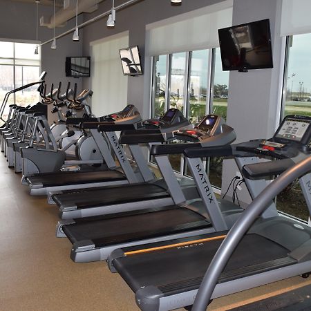 Holiday Inn And Suites East Peoria By Ihg Ngoại thất bức ảnh