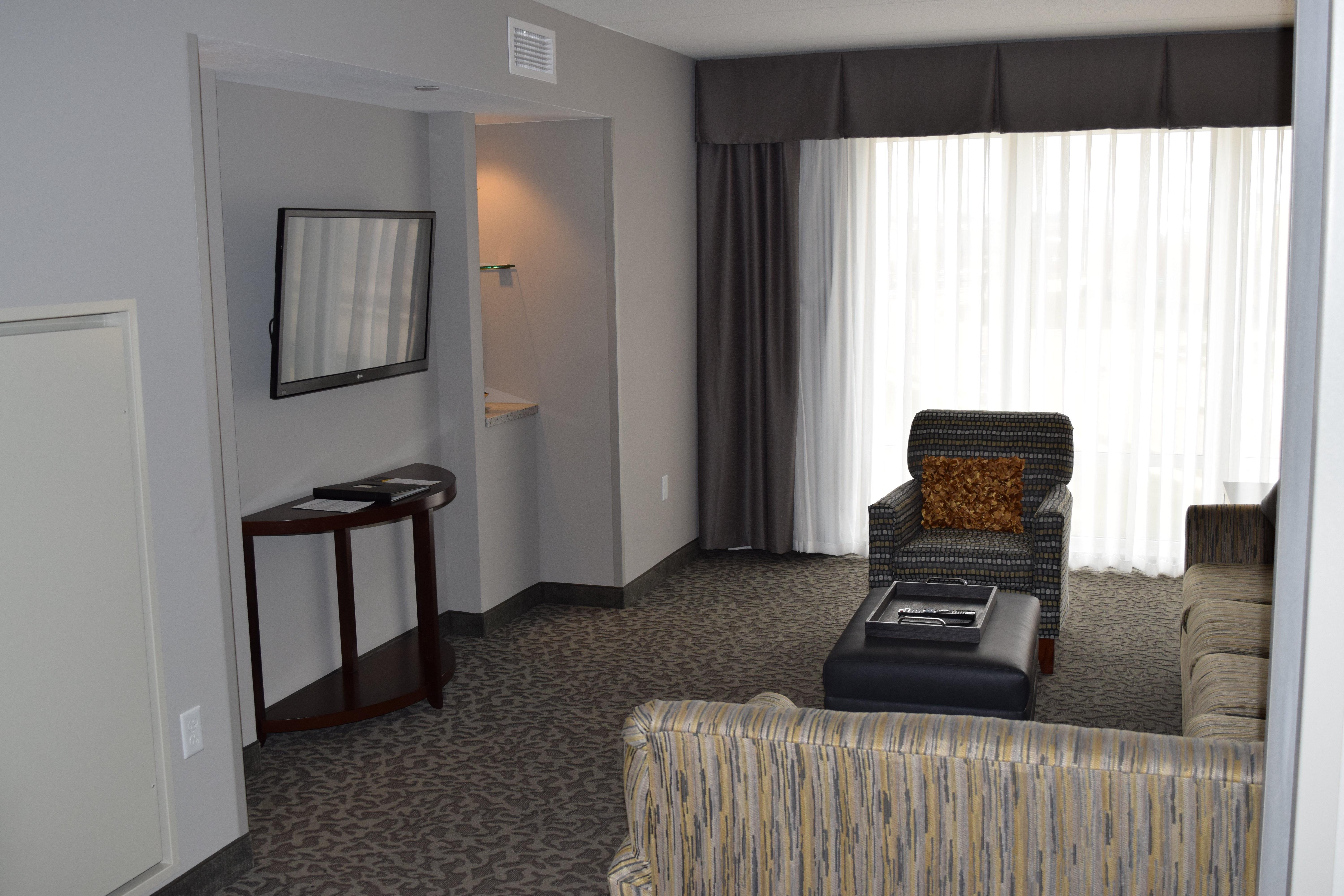Holiday Inn And Suites East Peoria By Ihg Ngoại thất bức ảnh