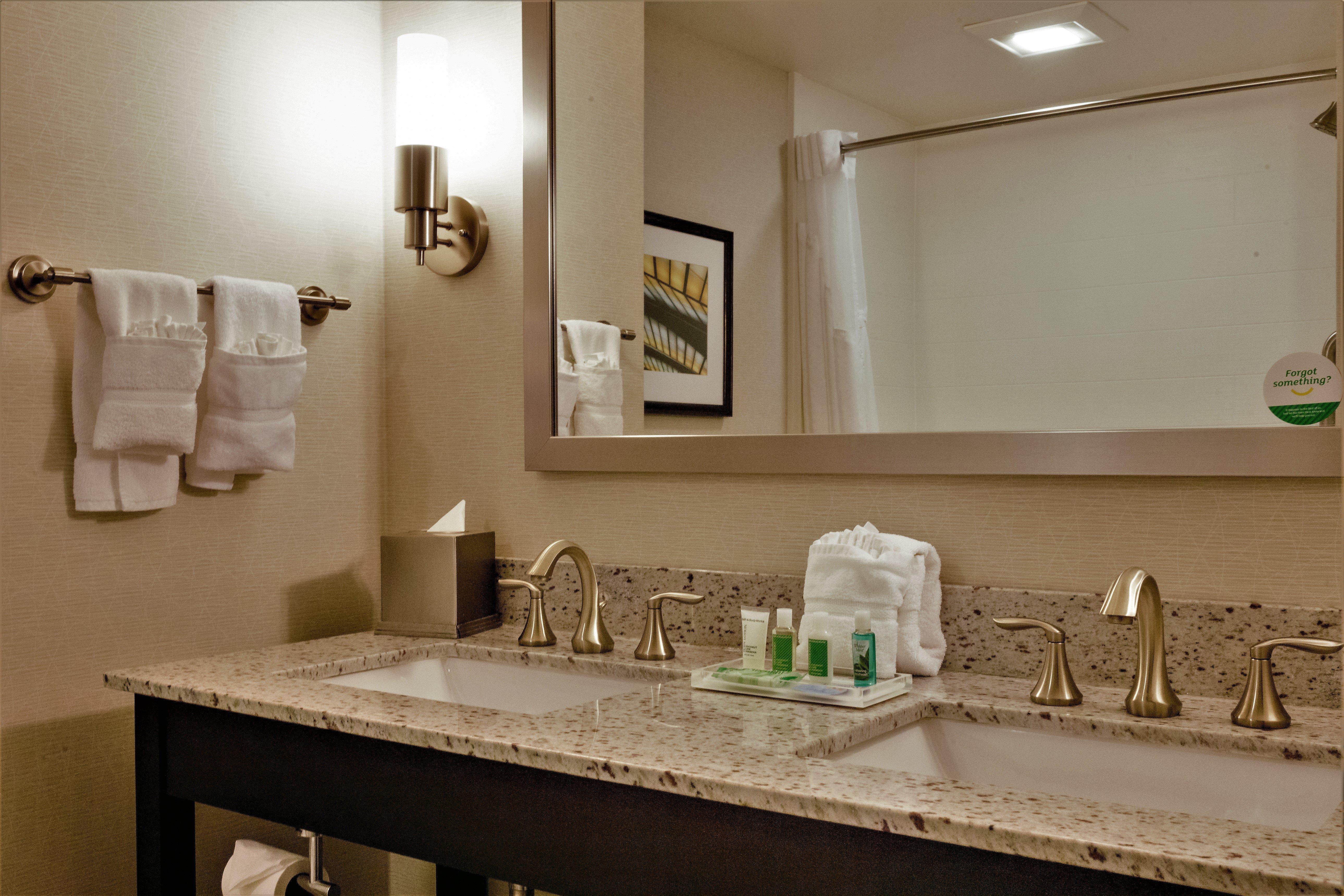 Holiday Inn And Suites East Peoria, An Ihg Hotel Ngoại thất bức ảnh