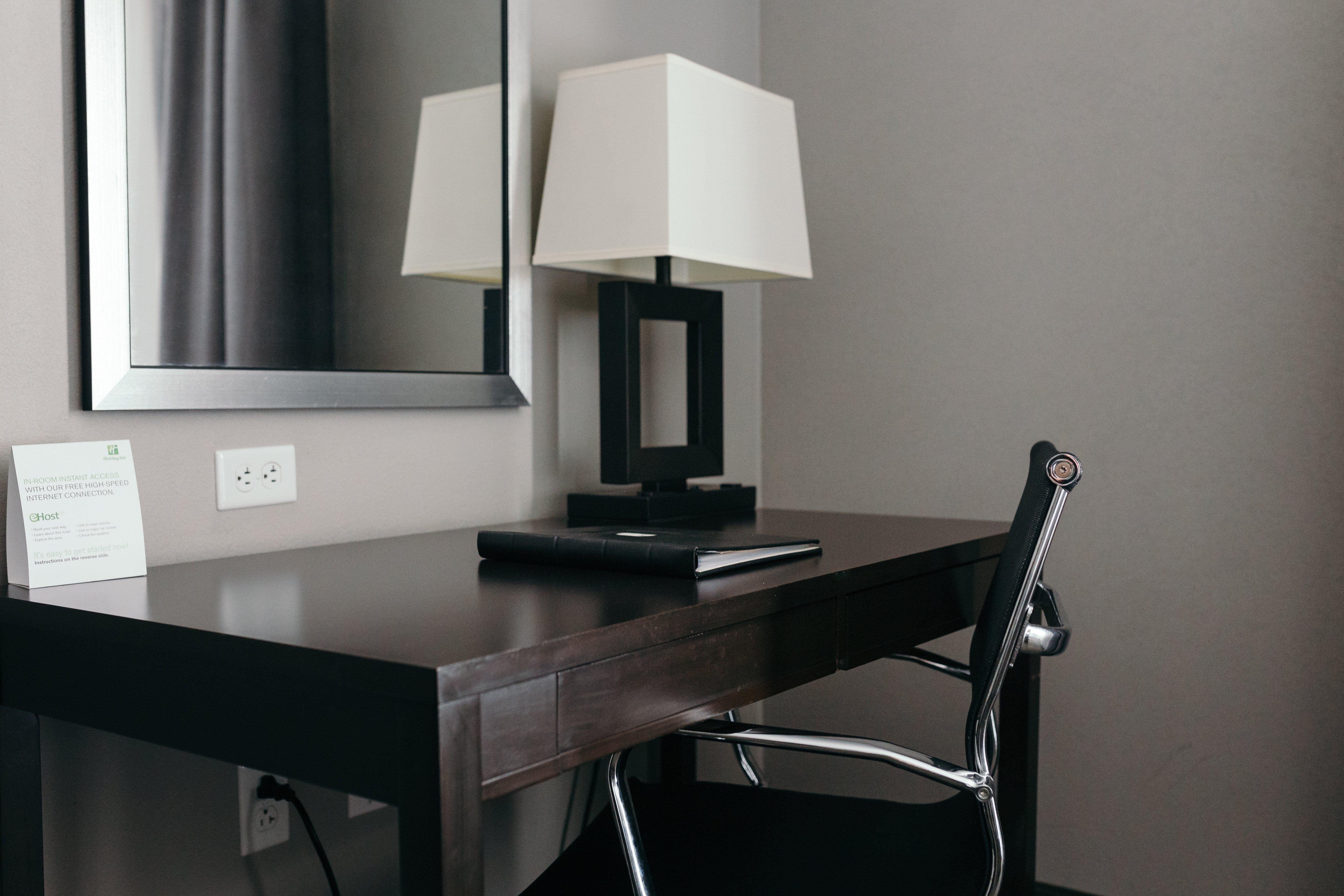 Holiday Inn And Suites East Peoria By Ihg Ngoại thất bức ảnh