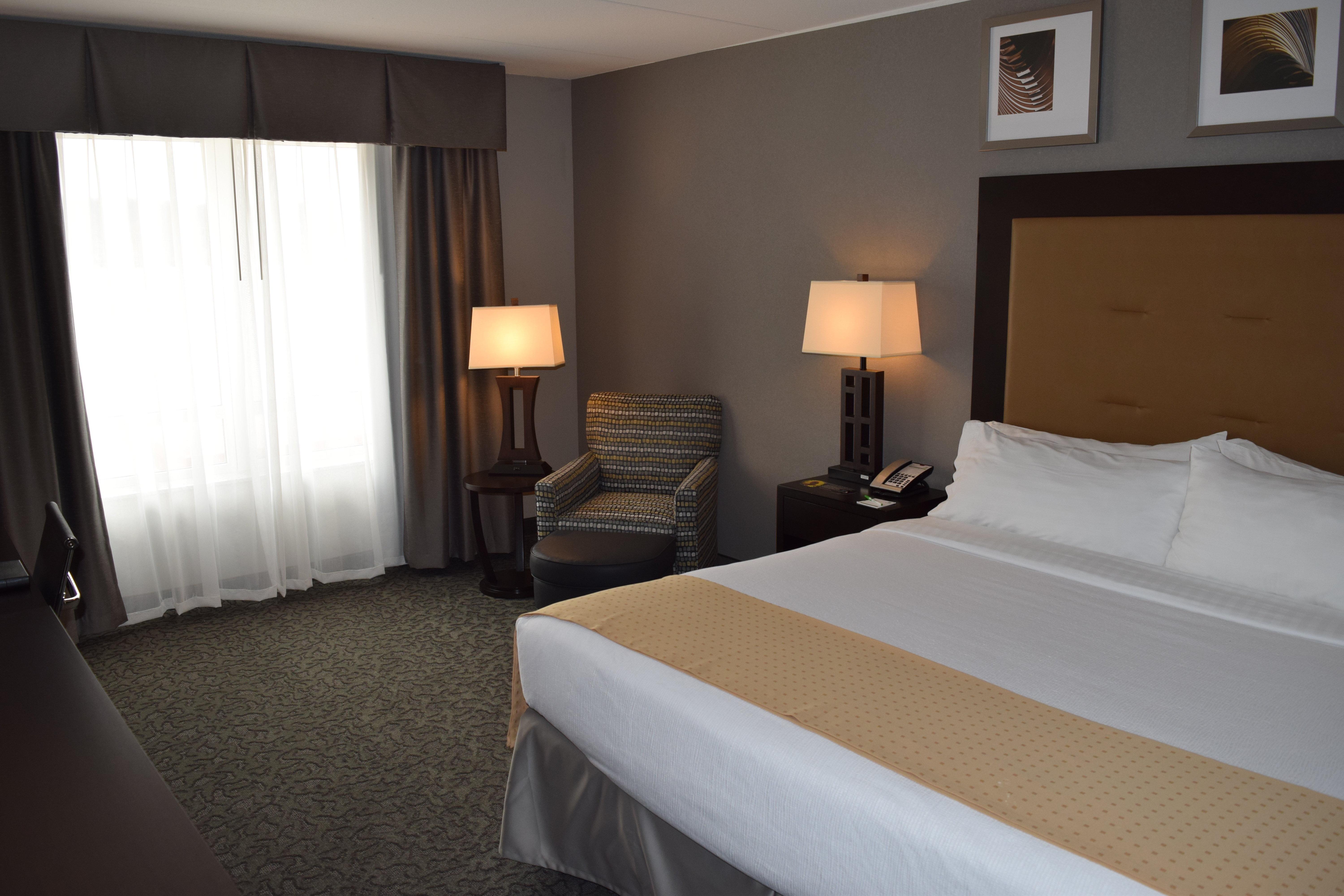 Holiday Inn And Suites East Peoria By Ihg Ngoại thất bức ảnh