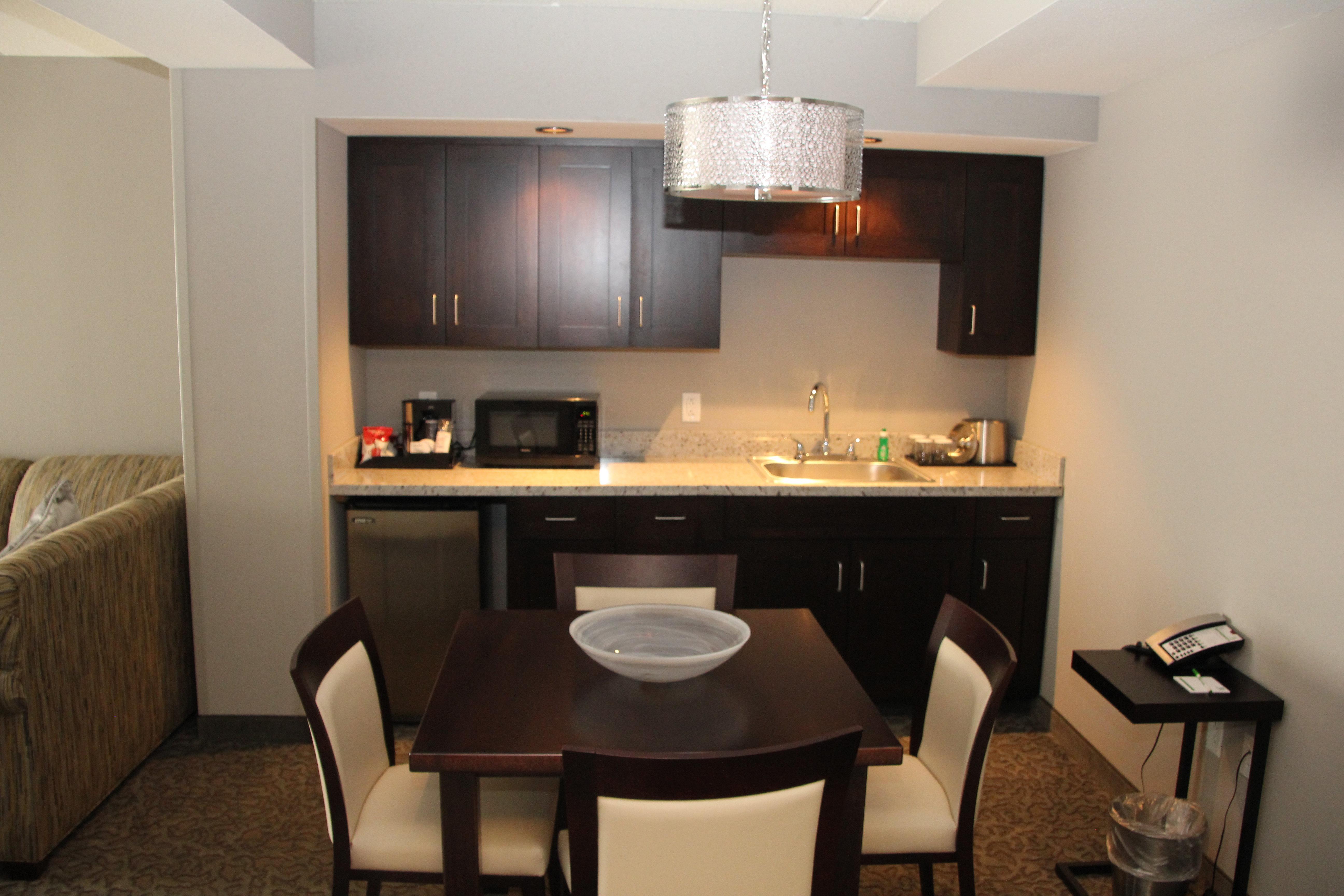 Holiday Inn And Suites East Peoria By Ihg Ngoại thất bức ảnh