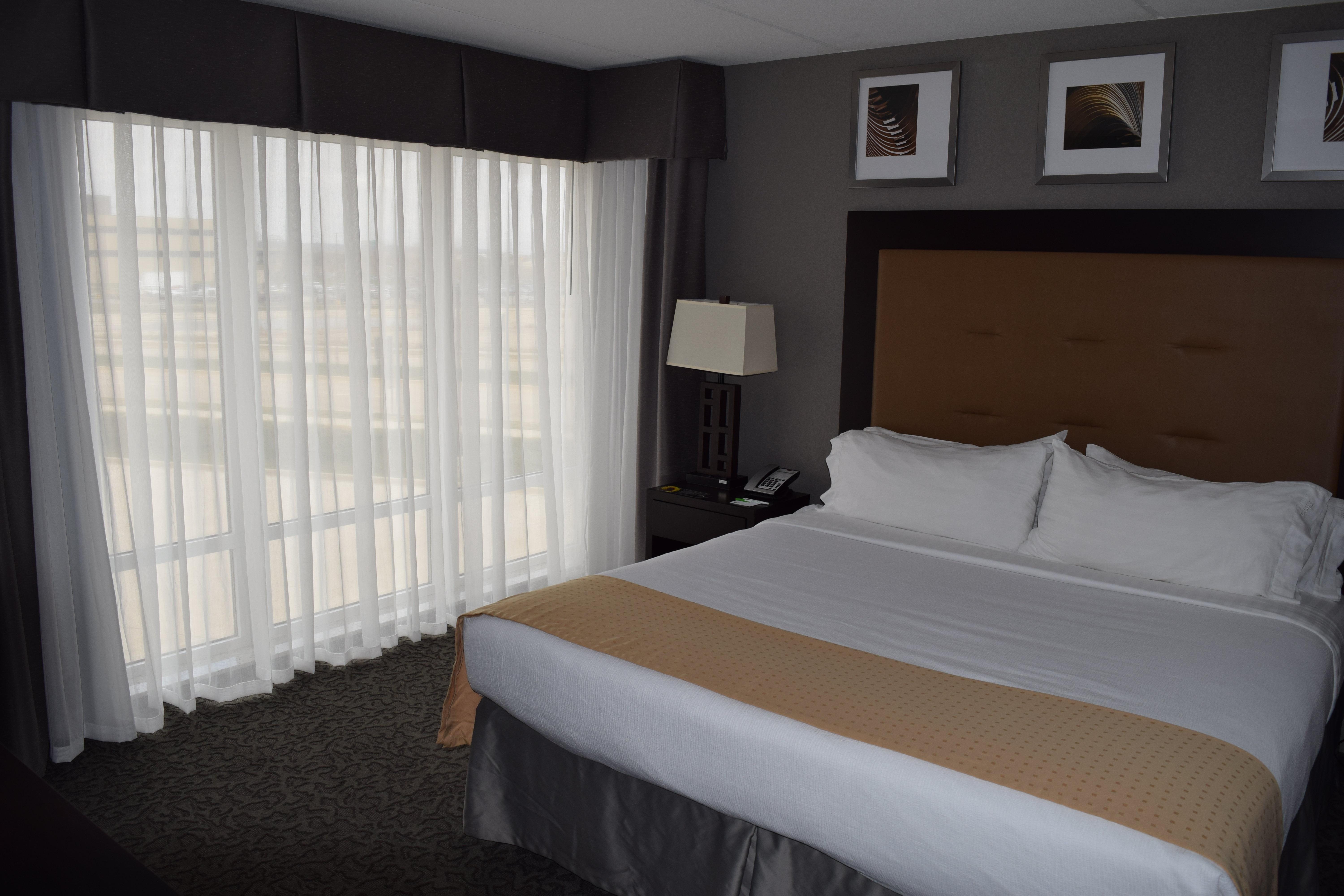 Holiday Inn And Suites East Peoria By Ihg Ngoại thất bức ảnh